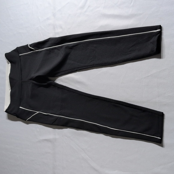 Wilo the Label Outline Leggings (Black) - Medium - Picture 1 of 6
